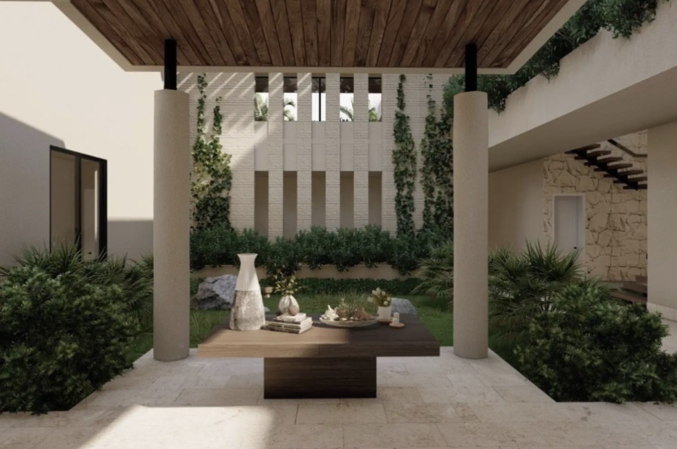 Patio interior con techo de madera
